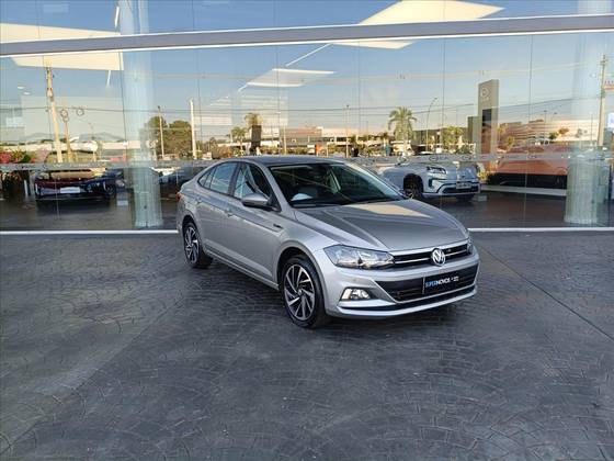 VOLKSWAGEN VIRTUS 1.0 200 TSI HIGHLINE AUTOMÁTICO VOLKSWAGEN VIRTUS 1.0 200 TSI HIGHLINE AUTOMÁTICO